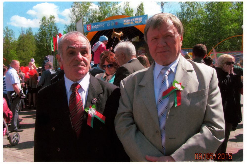 Почётные граждане г. Жодино Михаил Элимелах и Фёдор Пинчук на празднике 9 мая